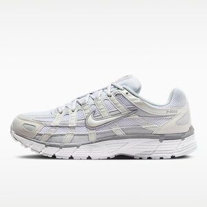 Nike Women's p-6000 Sneakers
